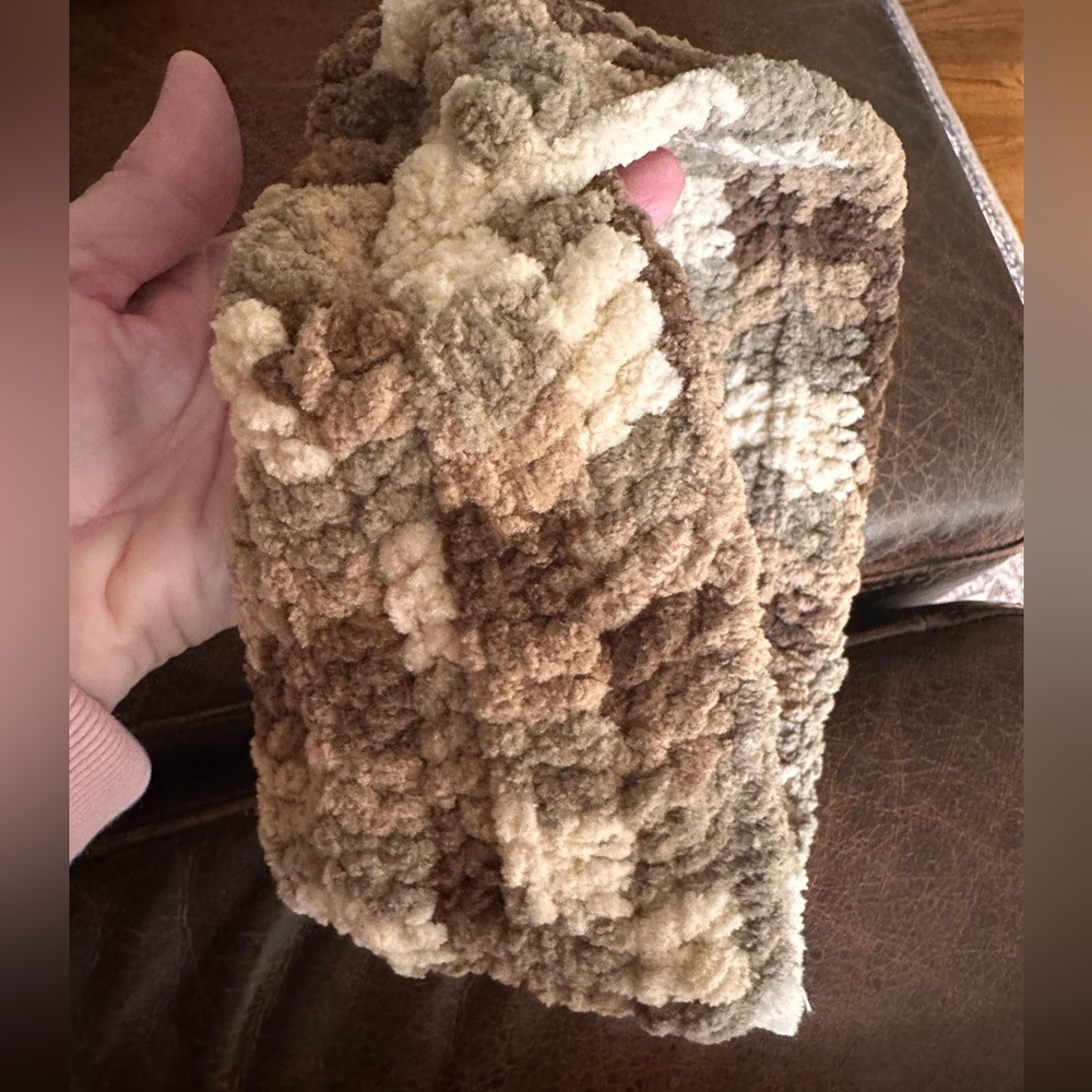 Hand crafted neutral Multicolor crochet Headband ear warmer - Picture 4 of 10